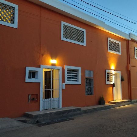 バリャドリッドDepartamento Economico Cerca Del Centro #1アパートメント エクステリア 写真